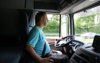 Truck driving: Expert Tips for Staying Fit on the Road
